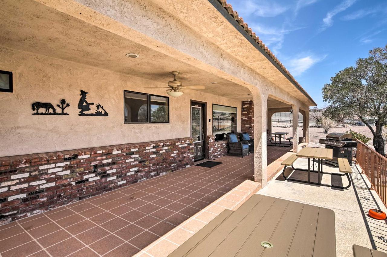 Bullhead City Home With Private Pool, Hot Tub And View Exterior foto